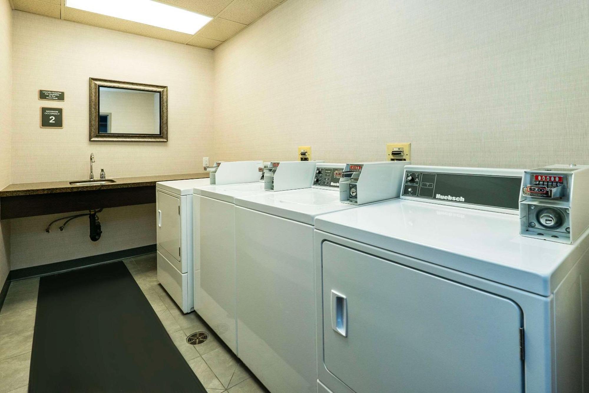 Comfort Hotel 4*