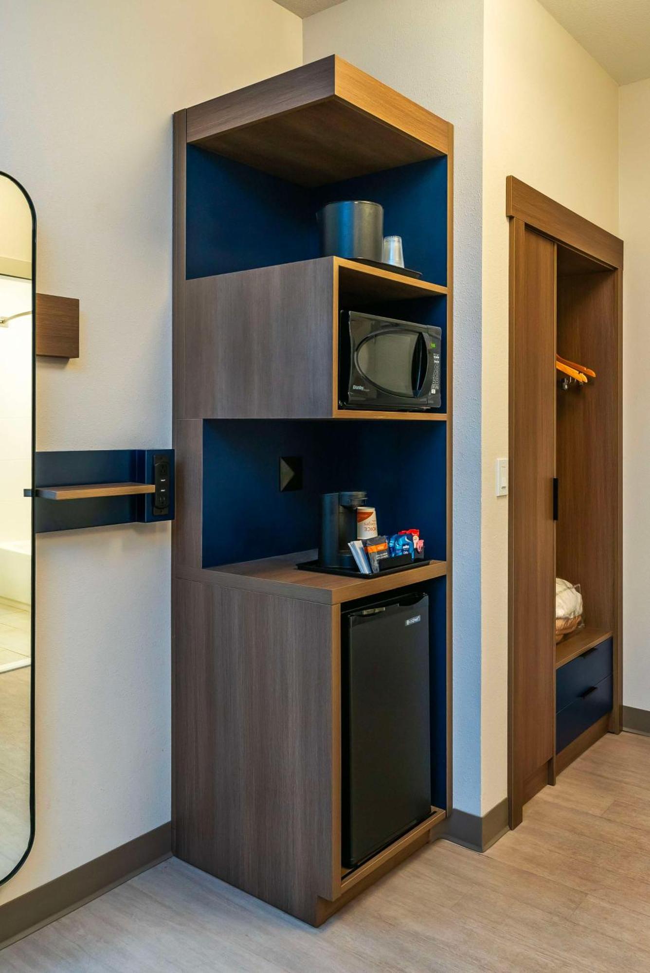 Hotel Comfort Kelowna